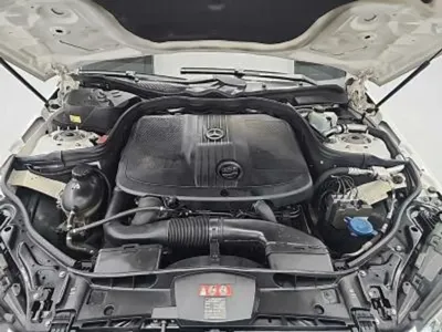 Mercedes-Benz E-Class 2014, 103471 км, за 6761.19 USD