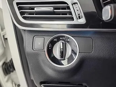 Mercedes-Benz E-Class 2014, 103471 км, за 6710.1 USD - фото 18