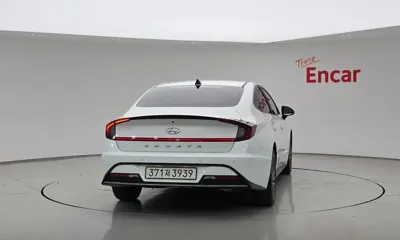 Hyundai Sonata 2022, 64068 км, за 13524.9 USD