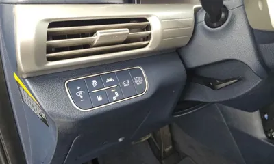 Hyundai Nexo 2019, 74370 км, за 11152.68 USD - фото 16