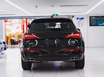 Audi Q5L 2024, 30000 км, за 31635.64 USD - фото 6