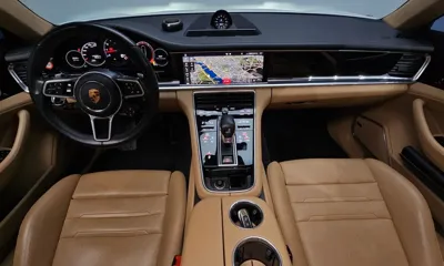 Porsche Panamera 2018, 140255 км, за 30930.51 USD - фото 7