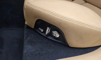 Porsche Panamera 2018, 140255 км, за 30930.51 USD - фото 34
