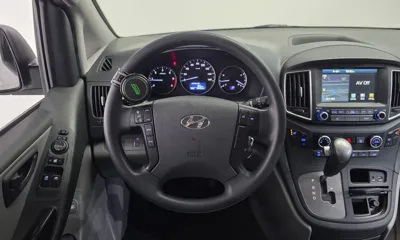 Hyundai Starex 2019, 90703 км, за 11701.22 USD - фото 13