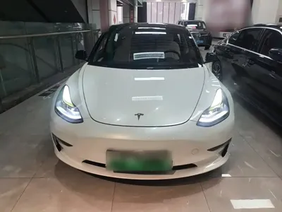 Tesla Model 3 2022, 73800 км, за 25852.94 USD