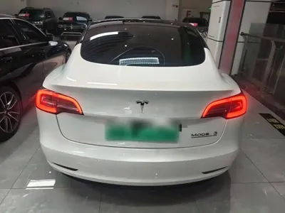 Tesla Model 3 2022, 73800 км, за 25852.94 USD - фото 6