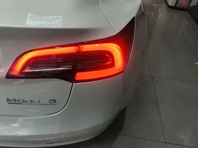 Tesla Model 3 2022, 73800 км, за 25852.94 USD - фото 8
