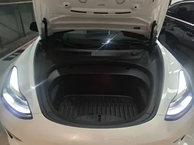 Tesla Model 3 2022, 73800 км, за 25852.94 USD - фото 20