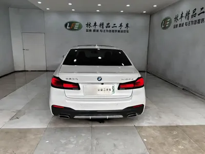 BMW 5 Series New Energy 2022, 26000 км, за 30429.07 USD - фото 6