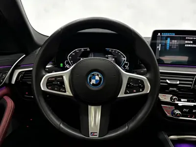 BMW 5 Series New Energy 2022, 26000 км, за 30429.07 USD - фото 13