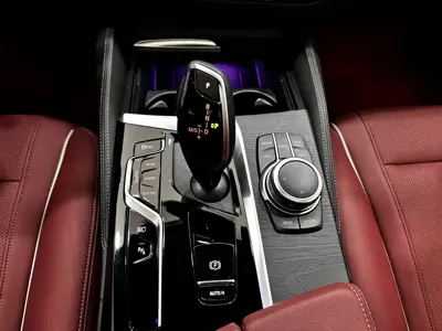 BMW 5 Series New Energy 2022, 26000 км, за 30429.07 USD - фото 17