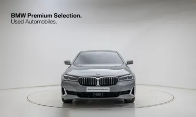 BMW 5-Series 2023, 19091 км, за 28554.55 USD