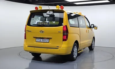 Hyundai Starex 2016, 93344 км, за 6892.48 USD