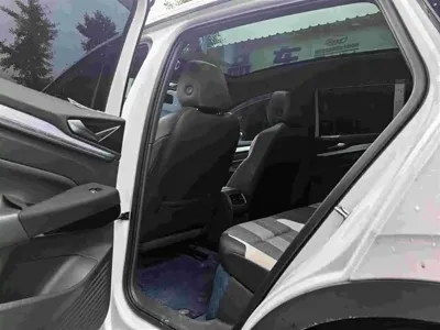Volkswagen ID.4 Crozz 2024, 24000 км, за 14203.13 USD - фото 8
