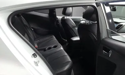 Hyundai Veloster 2012, 120885 км, за 2467.93 USD - фото 11