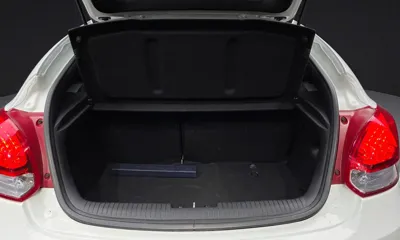 Hyundai Veloster 2012, 120885 км, за 2467.93 USD - фото 19