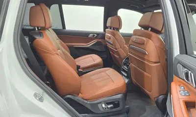 BMW X7 2025, 11098 км, за 83793.77 USD - фото 19