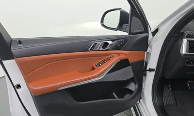 BMW X7 2025, 11098 км, за 83793.77 USD - фото 24