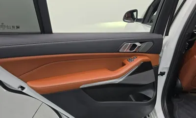 BMW X7 2025, 11098 км, за 83793.77 USD - фото 25