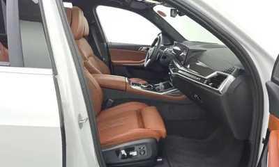 BMW X7 2025, 11098 км, за 83793.77 USD - фото 26
