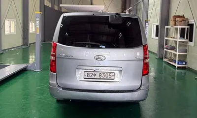 Hyundai Starex 2017, 206435 км, за 3973.94 USD