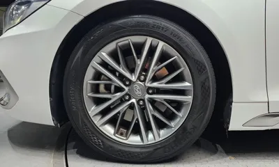 Hyundai Grandeur 2019, 89272 км, за 10271.07 USD
