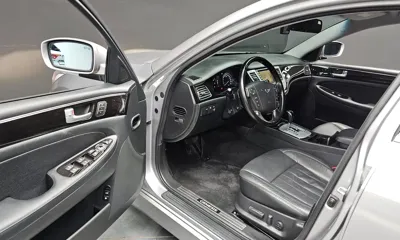 Hyundai Genesis 2012, 79916 км, за 4529.34 USD - фото 11