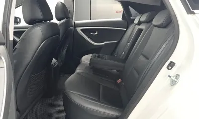 Hyundai i30 2015, 76540 км, за 5281.6 USD - фото 11