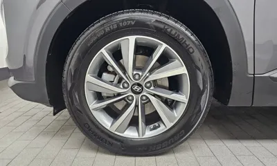 Hyundai Santafe 2019, 44948 км, за 12573.3 USD