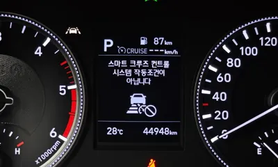 Hyundai Santafe 2019, 44948 км, за 12573.3 USD - фото 17