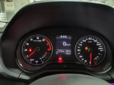 Audi Q2L 2020, 71000 км, за 10004.51 USD