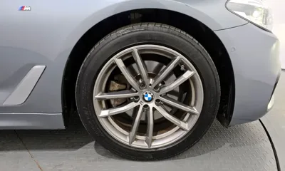 BMW 5-Series 2018, 101193 км, за 16556.28 USD
