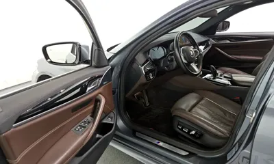 BMW 5-Series 2018, 101193 км, за 16556.28 USD - фото 10