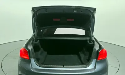BMW 5-Series 2018, 101193 км, за 16556.28 USD - фото 20