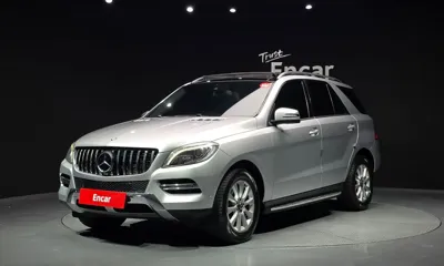 Mercedes-Benz M-Class · 2012 год