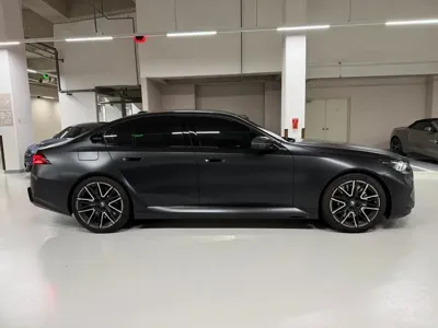 BMW M5 2026, 5010 км, за 120782.46 USD