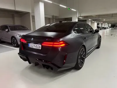BMW M5 2026, 5010 км, за 120782.46 USD