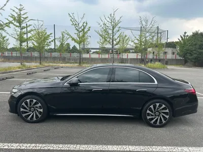 Mercedes-Benz E-Class 2025, 17482 км, за 37567.28 USD