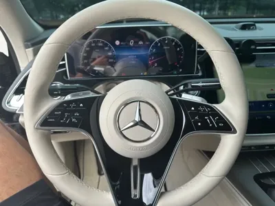 Mercedes-Benz E-Class 2025, 17482 км, за 37567.28 USD - фото 7
