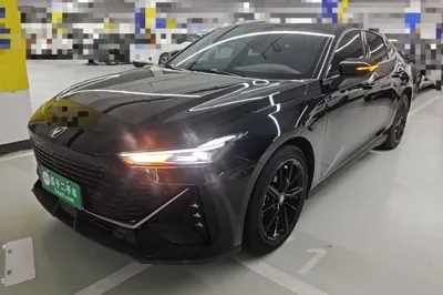 Changan UNI-V · 2022 год