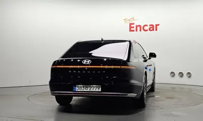 Hyundai Grandeur 2023, 35251 км, за 19869.72 USD