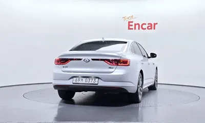 Renault-KoreaSamsung SM6 2016, 110335 км, за 3501.82 USD
