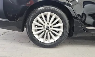 Kia K7 2016, 152619 км, за 4561.08 USD