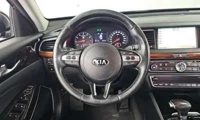 Kia K7 2016, 152619 км, за 4561.08 USD - фото 13