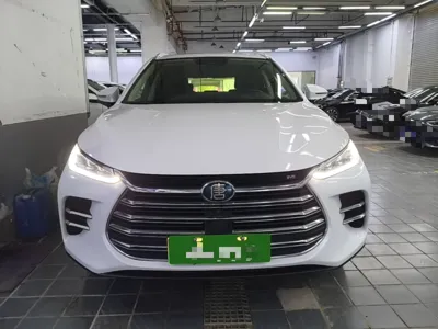 BYD Tang New Energy 2018, 50700 км, за 11910 USD - фото 2