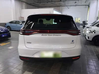 BYD Tang New Energy 2018, 50700 км, за 11910 USD - фото 5