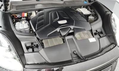Porsche Cayenne 2021, 45872 км, за 59692.62 USD - фото 6