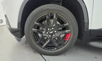 ChevroletGMDaewoo Traverse 2021, 61285 км, за 14897.23 USD