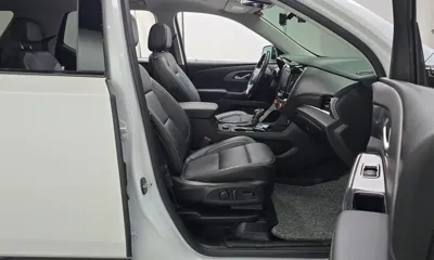 ChevroletGMDaewoo Traverse 2021, 61285 км, за 14886.56 USD - фото 11