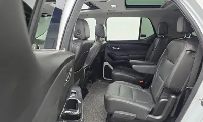 ChevroletGMDaewoo Traverse 2021, 61285 км, за 14886.56 USD - фото 12